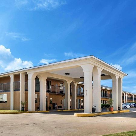 Econo Lodge By Choice Грийнвил Екстериор снимка